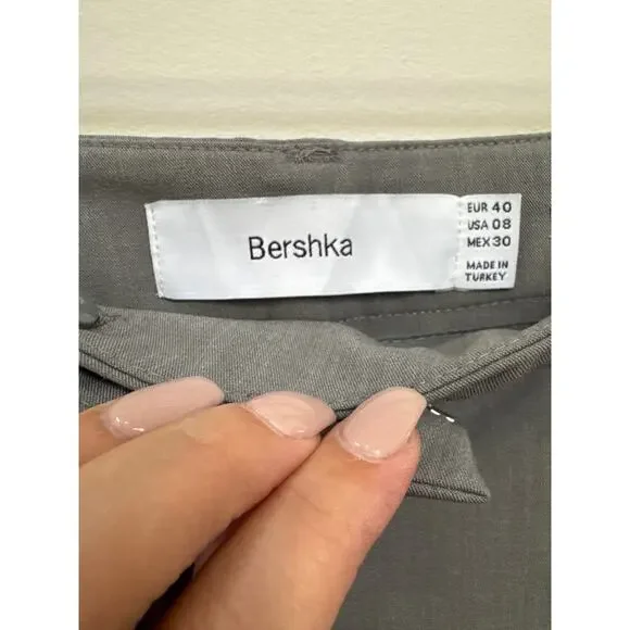 Bershka Grey Wide Leg Pleated Dress Trouser Career Pants Corporate Business Sz 8 - Picture 2 of 5